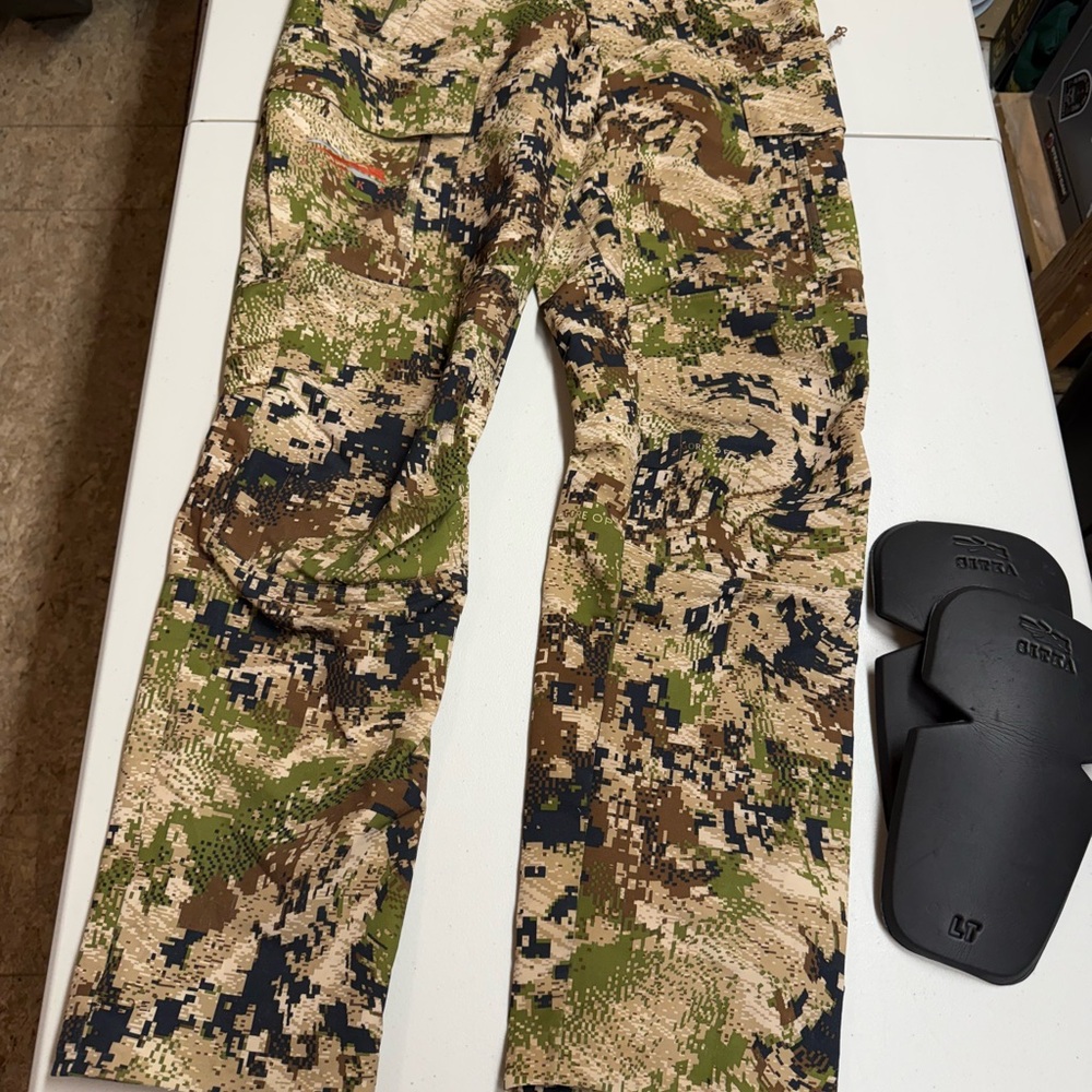 Mountain Pant in Tan
